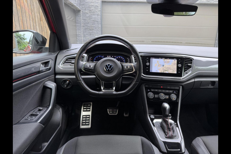 Volkswagen T-Roc 1.5 TSI R-line Automaat | Stoelverwarming | Achteruitrijcamera | Climate control adaptief | Climate control | Keyless entry&star