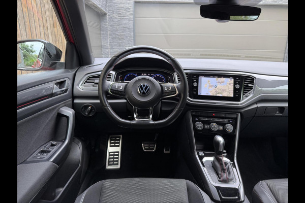 Volkswagen T-Roc 1.5 TSI R-line Automaat | Stoelverwarming | Achteruitrijcamera | Climate control adaptief | Climate control | Keyless entry&star