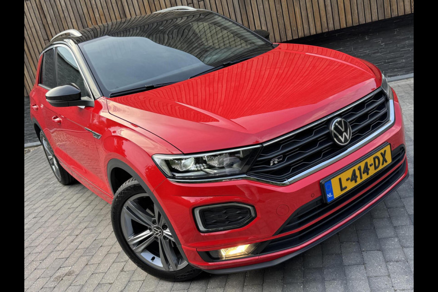 Volkswagen T-Roc 1.5 TSI R-line Automaat | Stoelverwarming | Achteruitrijcamera | Climate control adaptief | Climate control | Keyless entry&star