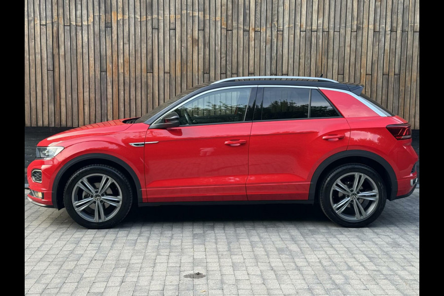 Volkswagen T-Roc 1.5 TSI R-line Automaat | Stoelverwarming | Achteruitrijcamera | Climate control adaptief | Climate control | Keyless entry&star