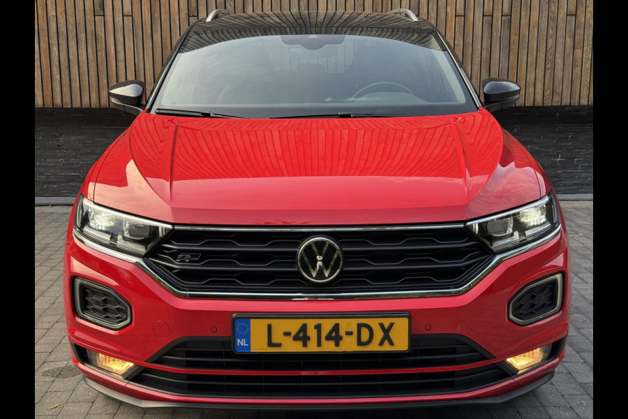 Volkswagen T-Roc 1.5 TSI R-line Automaat | Stoelverwarming | Achteruitrijcamera | Climate control adaptief | Climate control | Keyless entry&star
