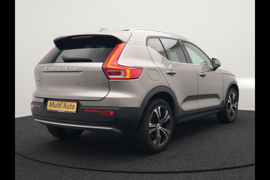 Volvo XC40 T4 Recharge Inscription Plug In Hybrid 211pk PHEV | Panodak | Adaptive Cruise | Pilot Assist | Harman Kardon | Lederen Sportstoelen Verwarmd | Apple Carplay | Camera | Virtual | DAB |