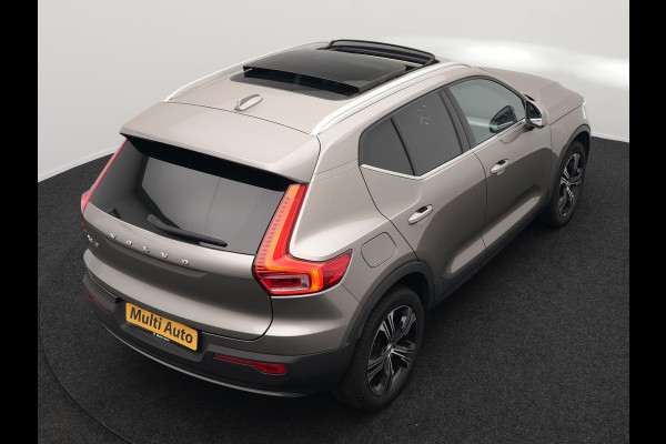 Volvo XC40 T4 Recharge Inscription Plug In Hybrid 211pk PHEV | Panodak | Adaptive Cruise | Pilot Assist | Harman Kardon | Lederen Sportstoelen Verwarmd | Apple Carplay | Camera | Virtual | DAB |