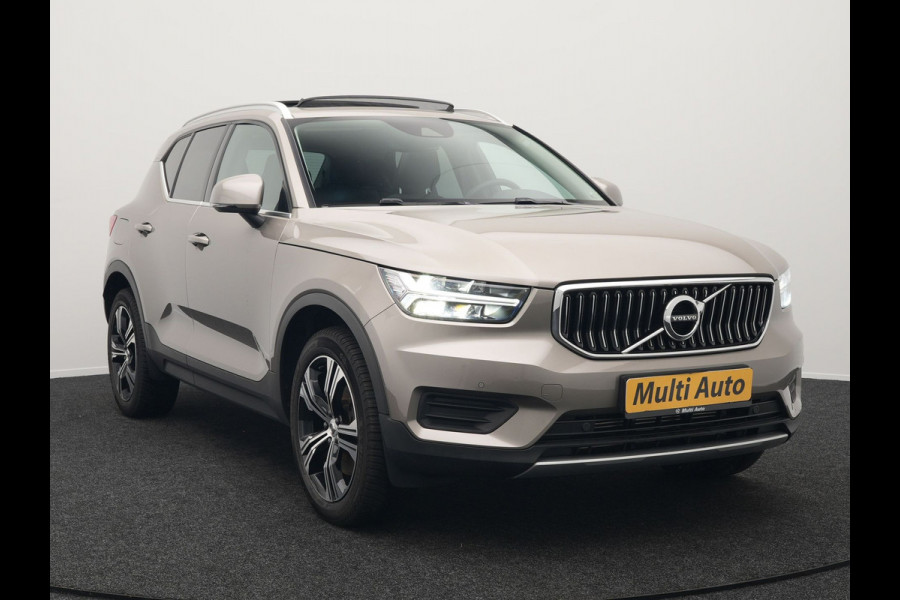 Volvo XC40 T4 Recharge Inscription Plug In Hybrid 211pk PHEV | Panodak | Adaptive Cruise | Pilot Assist | Harman Kardon | Lederen Sportstoelen Verwarmd | Apple Carplay | Camera | Virtual | DAB |