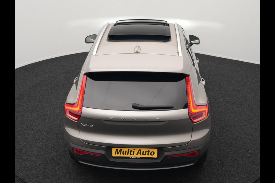 Volvo XC40 T4 Recharge Inscription Plug In Hybrid 211pk PHEV | Panodak | Adaptive Cruise | Pilot Assist | Harman Kardon | Lederen Sportstoelen Verwarmd | Apple Carplay | Camera | Virtual | DAB |