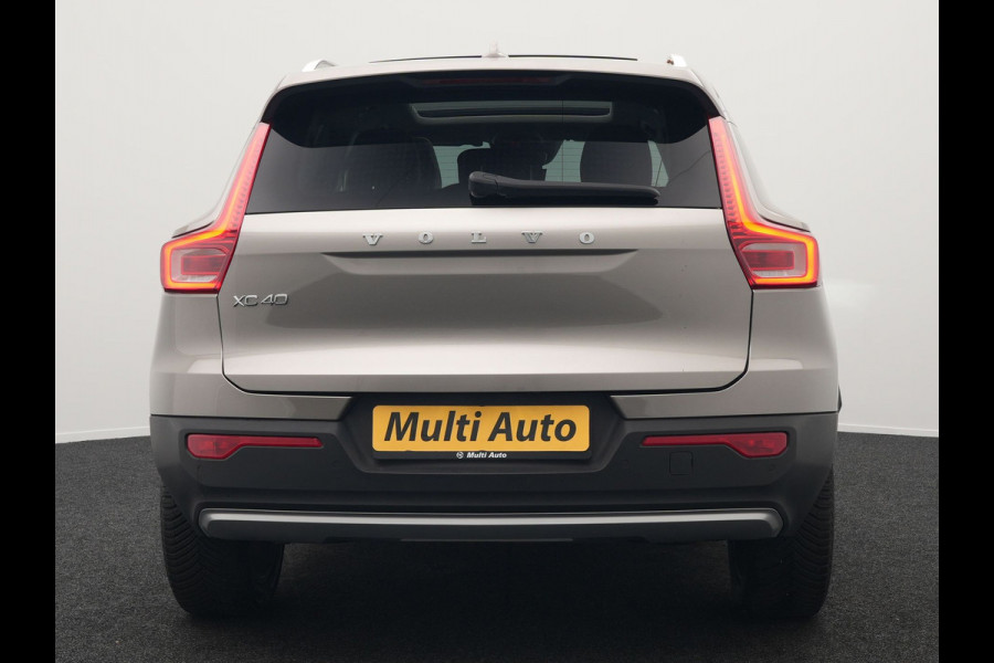 Volvo XC40 T4 Recharge Inscription Plug In Hybrid 211pk PHEV | Panodak | Adaptive Cruise | Pilot Assist | Harman Kardon | Lederen Sportstoelen Verwarmd | Apple Carplay | Camera | Virtual | DAB |