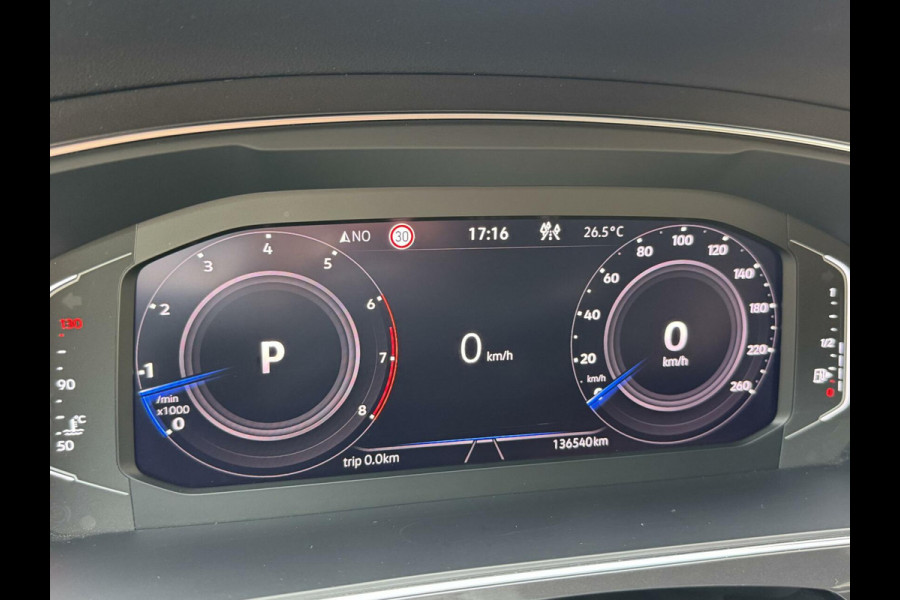 Volkswagen Tiguan Allspace 1.5 TSI R-line Automaat | R-stuur | Navigatiesysteem | Climate control | Cruise control adaptief | R-bekleding | Parkeersensoren
