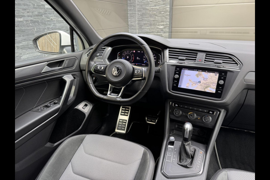 Volkswagen Tiguan Allspace 1.5 TSI R-line Automaat | R-stuur | Navigatiesysteem | Climate control | Cruise control adaptief | R-bekleding | Parkeersensoren