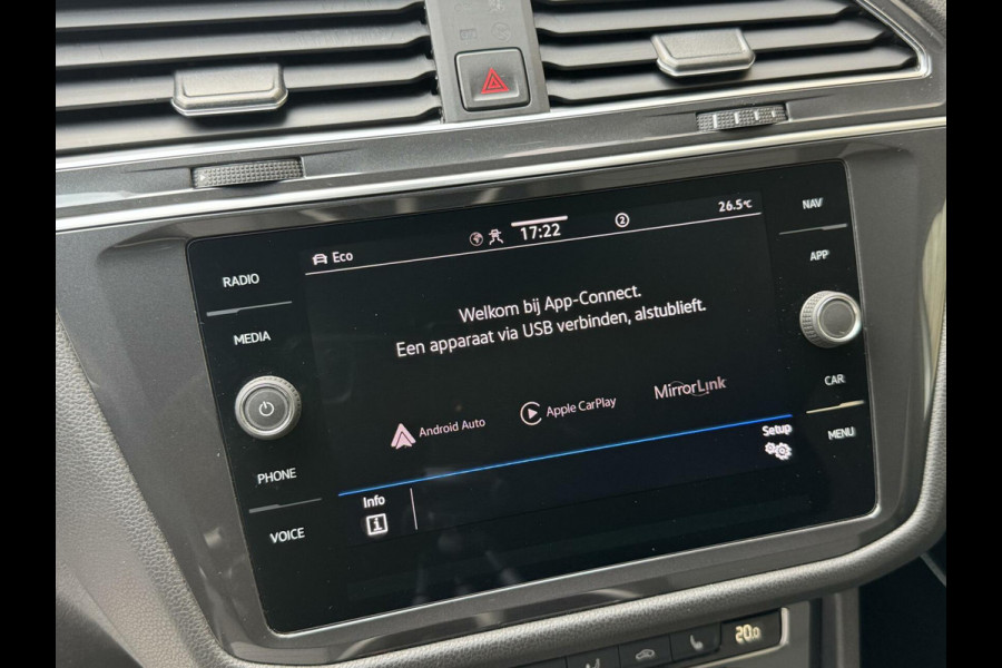 Volkswagen Tiguan Allspace 1.5 TSI R-line Automaat | R-stuur | Navigatiesysteem | Climate control | Cruise control adaptief | R-bekleding | Parkeersensoren