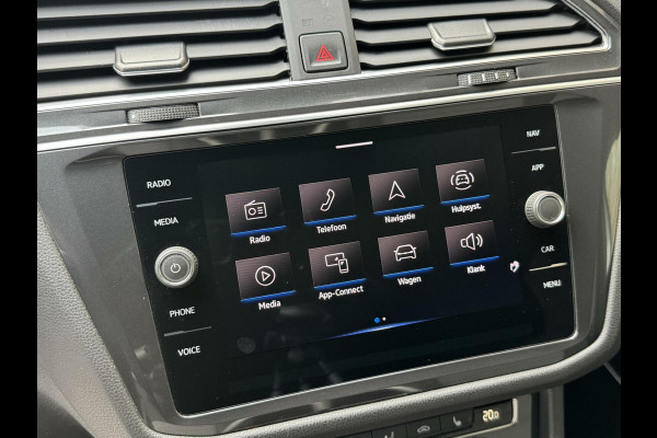 Volkswagen Tiguan Allspace 1.5 TSI R-line Automaat | R-stuur | Navigatiesysteem | Climate control | Cruise control adaptief | R-bekleding | Parkeersensoren