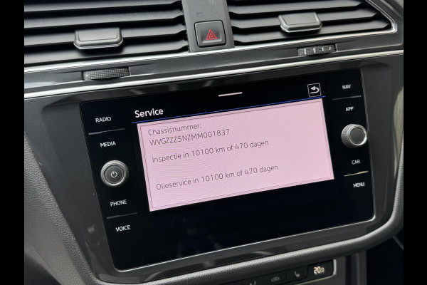 Volkswagen Tiguan Allspace 1.5 TSI R-line Automaat | R-stuur | Navigatiesysteem | Climate control | Cruise control adaptief | R-bekleding | Parkeersensoren