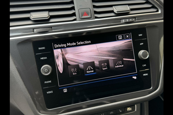 Volkswagen Tiguan Allspace 1.5 TSI R-line Automaat | R-stuur | Navigatiesysteem | Climate control | Cruise control adaptief | R-bekleding | Parkeersensoren