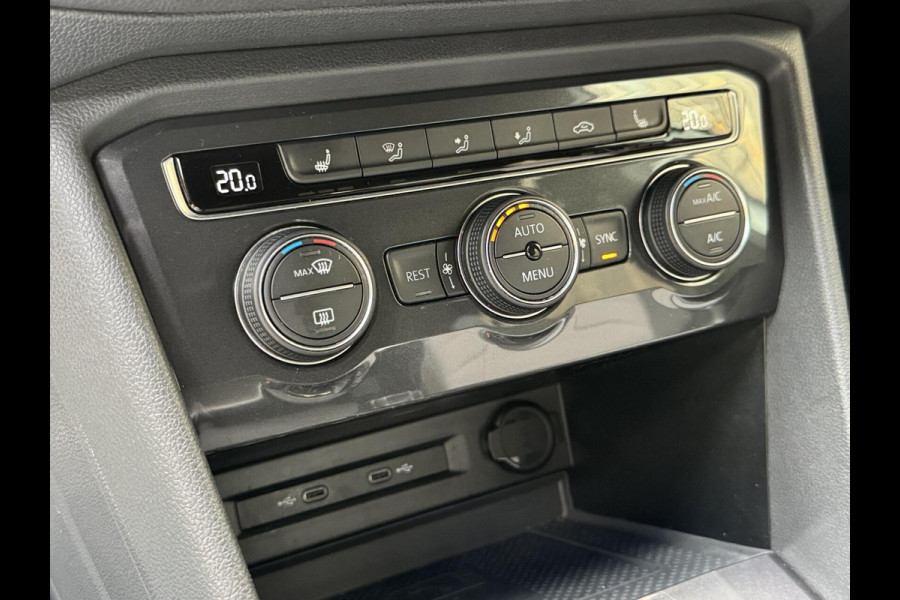 Volkswagen Tiguan Allspace 1.5 TSI R-line Automaat | R-stuur | Navigatiesysteem | Climate control | Cruise control adaptief | R-bekleding | Parkeersensoren