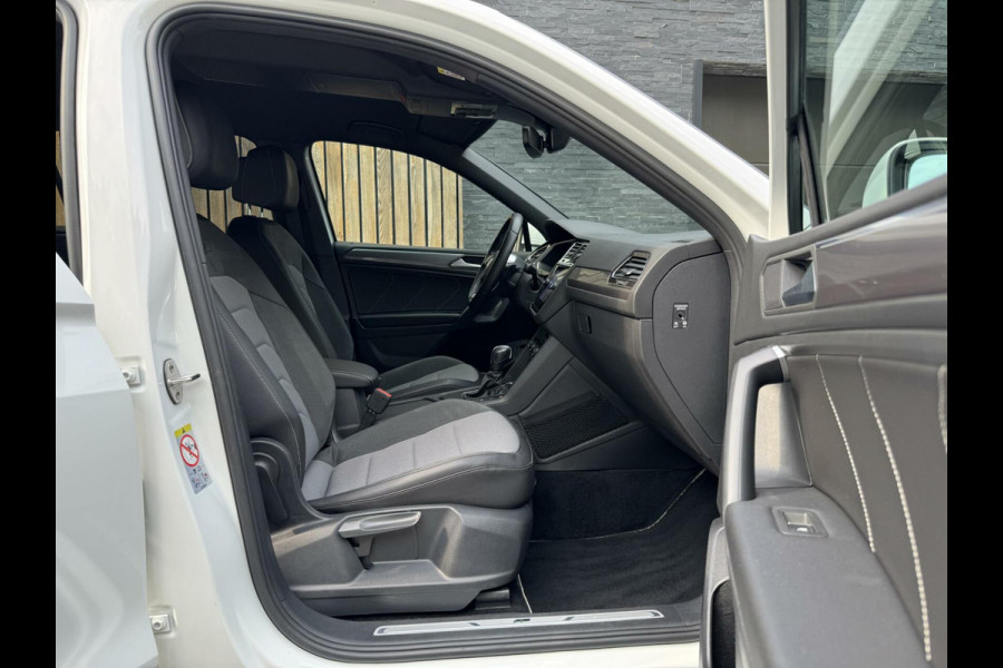 Volkswagen Tiguan Allspace 1.5 TSI R-line Automaat | R-stuur | Navigatiesysteem | Climate control | Cruise control adaptief | R-bekleding | Parkeersensoren
