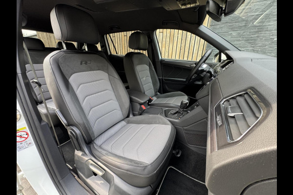 Volkswagen Tiguan Allspace 1.5 TSI R-line Automaat | R-stuur | Navigatiesysteem | Climate control | Cruise control adaptief | R-bekleding | Parkeersensoren