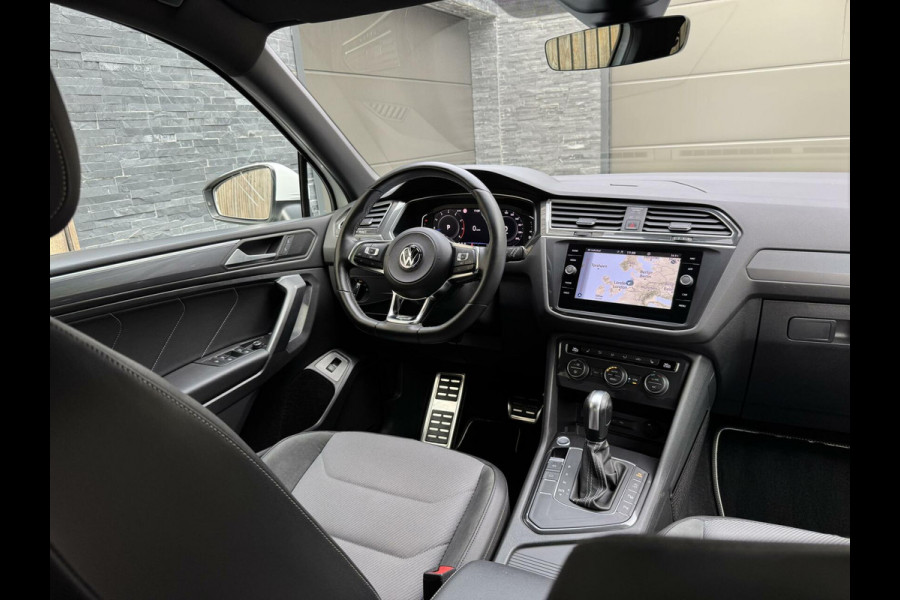 Volkswagen Tiguan Allspace 1.5 TSI R-line Automaat | R-stuur | Navigatiesysteem | Climate control | Cruise control adaptief | R-bekleding | Parkeersensoren