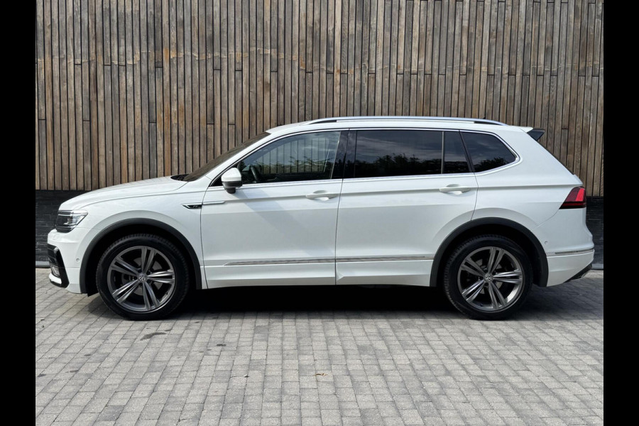 Volkswagen Tiguan Allspace 1.5 TSI R-line Automaat | R-stuur | Navigatiesysteem | Climate control | Cruise control adaptief | R-bekleding | Parkeersensoren