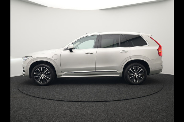 Volvo XC90 T8 Recharge AWD Inscription Plug In Hybrid 394pk 7 Persoons Dealer O.H. PHEV | Panodak | Lederen Sportstoelen Memory | Pilot Assist | Adaptive Cruise | Harman Kardon | Camera | BLIS | Navigatie | Apple Carplay | DAB | Virtual |
