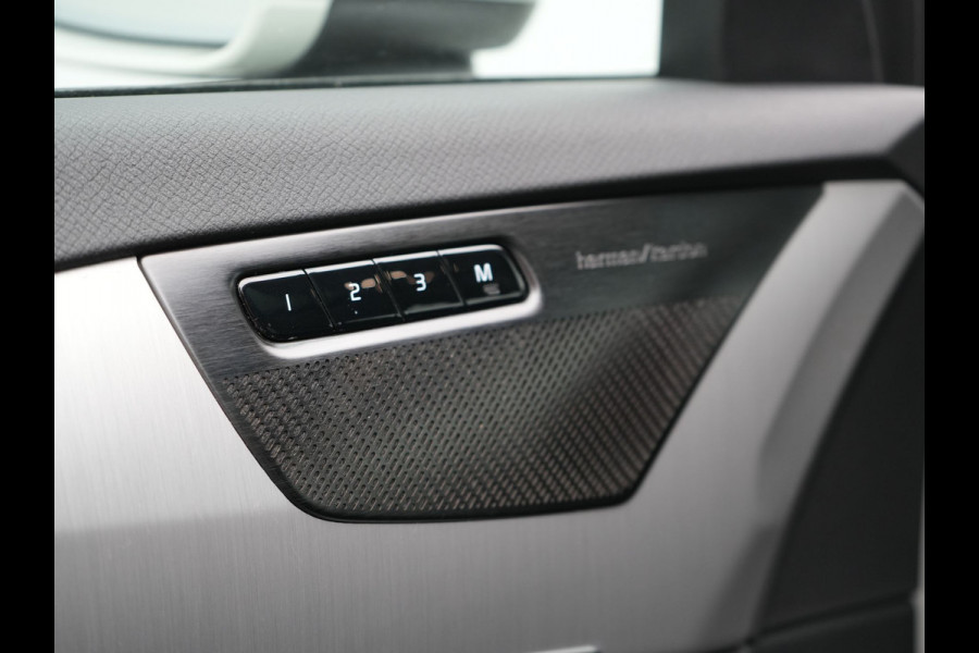Volvo XC90 T8 Recharge AWD Inscription Plug In Hybrid 394pk 7 Persoons Dealer O.H. PHEV | Panodak | Lederen Sportstoelen Memory | Pilot Assist | Adaptive Cruise | Harman Kardon | Camera | BLIS | Navigatie | Apple Carplay | DAB | Virtual |