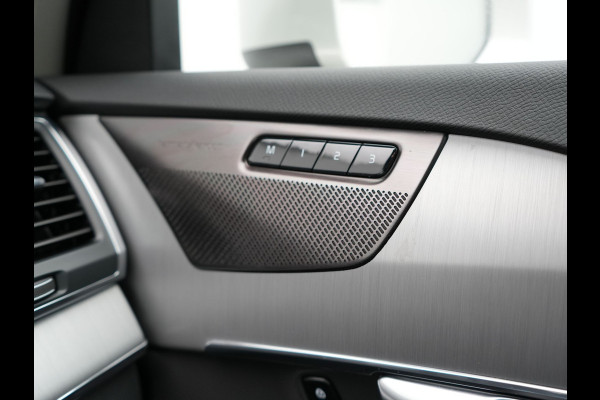 Volvo XC90 T8 Recharge AWD Inscription Plug In Hybrid 394pk 7 Persoons Dealer O.H. PHEV | Panodak | Lederen Sportstoelen Memory | Pilot Assist | Adaptive Cruise | Harman Kardon | Camera | BLIS | Navigatie | Apple Carplay | DAB | Virtual |