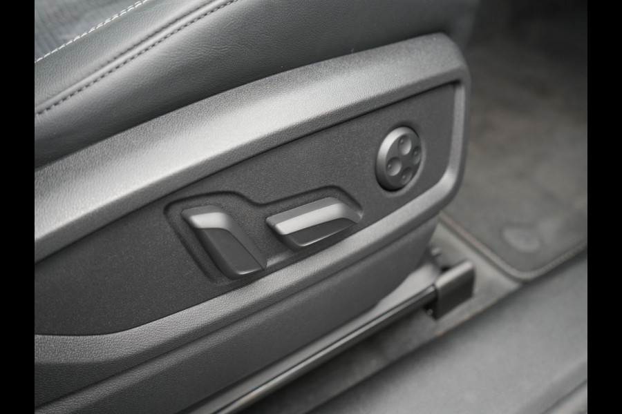 Audi Q5 50 TFSI e Pro Line Quattro Plug In Hybrid 299pk Dealer O.H. PHEV | Alcantara Sportstoelen Memory | Matrix LED Koplampen | Head Up | 360 Camera | Navigatie | Virtual | DAB | L.M. 20" |