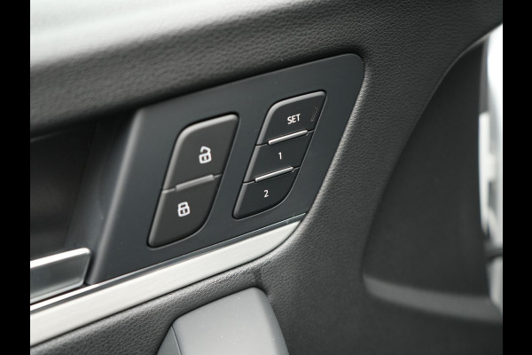 Audi Q5 50 TFSI e Pro Line Quattro Plug In Hybrid 299pk Dealer O.H. PHEV | Alcantara Sportstoelen Memory | Matrix LED Koplampen | Head Up | 360 Camera | Navigatie | Virtual | DAB | L.M. 20" |