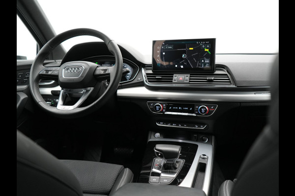 Audi Q5 50 TFSI e Pro Line Quattro Plug In Hybrid 299pk Dealer O.H. PHEV | Alcantara Sportstoelen Memory | Matrix LED Koplampen | Head Up | 360 Camera | Navigatie | Virtual | DAB | L.M. 20" |