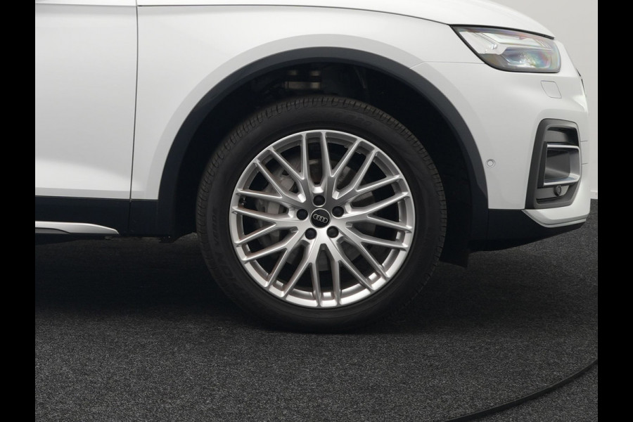 Audi Q5 50 TFSI e Pro Line Quattro Plug In Hybrid 299pk Dealer O.H. PHEV | Alcantara Sportstoelen Memory | Matrix LED Koplampen | Head Up | 360 Camera | Navigatie | Virtual | DAB | L.M. 20" |