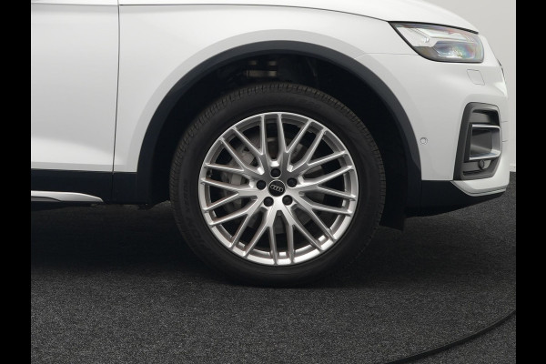 Audi Q5 50 TFSI e Pro Line Quattro Plug In Hybrid 299pk Dealer O.H. PHEV | Alcantara Sportstoelen Memory | Matrix LED Koplampen | Head Up | 360 Camera | Navigatie | Virtual | DAB | L.M. 20" |