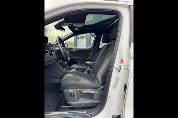 Volkswagen Tiguan Allspace 1.5 TSI Highline Business R 7p. - Automaat - Panorama - Winterpakket - Navi - Org.NL