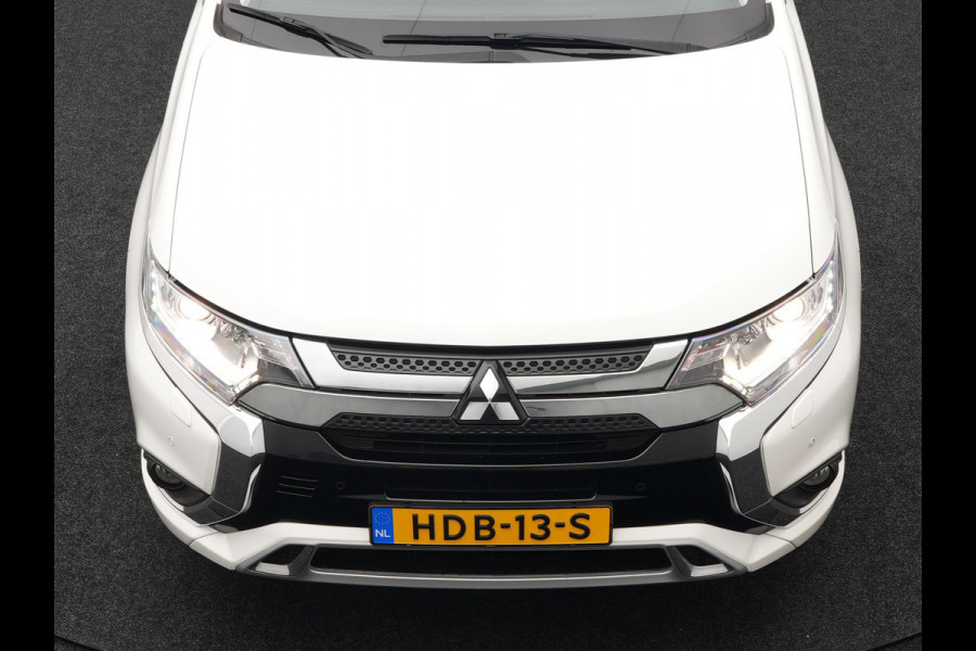 Mitsubishi Outlander 2.4 Intense Plug in Hybrid 225pk PHEV | Apple Carplay | Parkeersensoren | Stoelverwarming | L.M. 18" | Camera | Cruise Control | Climate Control | DAB |
