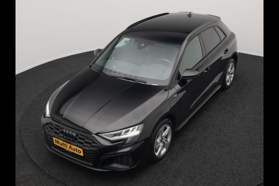 Audi A3 Sportback 45 TFSI e S edition Competition Plug In Hyrbrid 245pk Dealer O.H PHEV | Cruise Control | Lederen sportstoelen | Apple Carplay | Keyless | Virtual | DAB | Draadloos | Sfeerverlichting |