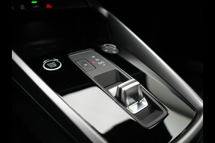 Audi A3 Sportback 45 TFSI e S edition Competition Plug In Hyrbrid 245pk Dealer O.H PHEV | Cruise Control | Lederen sportstoelen | Apple Carplay | Keyless | Virtual | DAB | Draadloos | Sfeerverlichting |