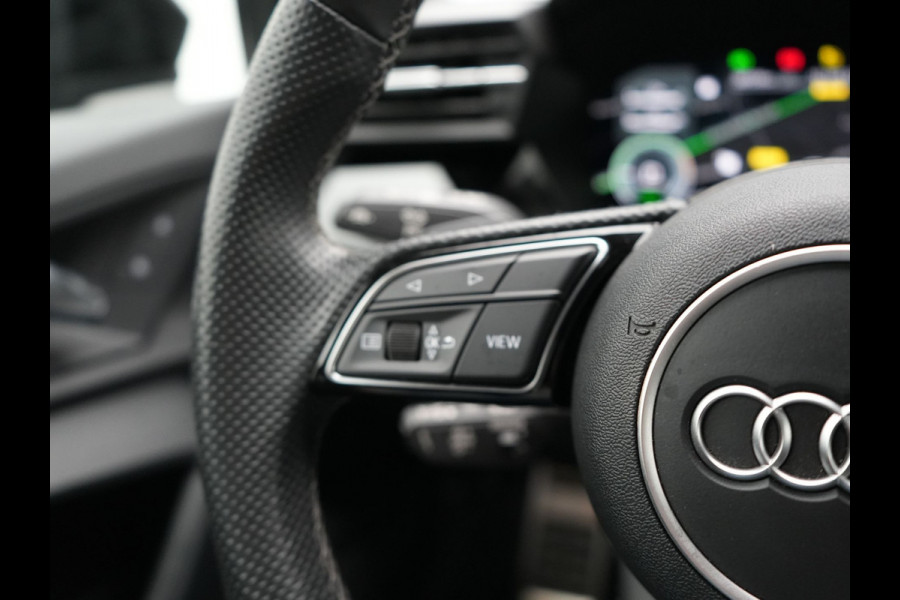 Audi A3 Sportback 45 TFSI e S edition Competition Plug In Hyrbrid 245pk Dealer O.H PHEV | Cruise Control | Lederen sportstoelen | Apple Carplay | Keyless | Virtual | DAB | Draadloos | Sfeerverlichting |