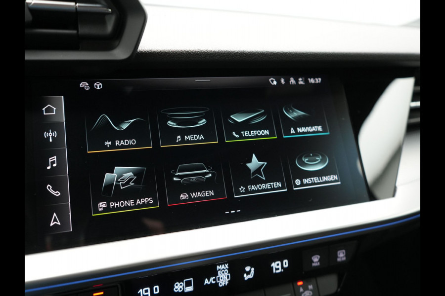 Audi A3 Sportback 45 TFSI e S edition Competition Plug In Hyrbrid 245pk Dealer O.H PHEV | Cruise Control | Lederen sportstoelen | Apple Carplay | Keyless | Virtual | DAB | Draadloos | Sfeerverlichting |