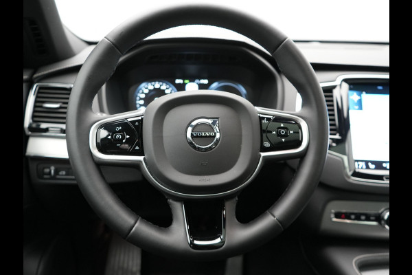 Volvo XC90 T8 Recharge AWD R-Design Plug In Hybrid 456pk 7 Persoons Long Range Dealer O.H. INCL BTW PHEV | Panodak | Alcantara Sportstoelen Memory | Adaptive Cruise | Harman Kardon | Pilot Assist | Head Up | 360 Camera | L.M. 20" | Apple Carplay | Navigatie | DAB |