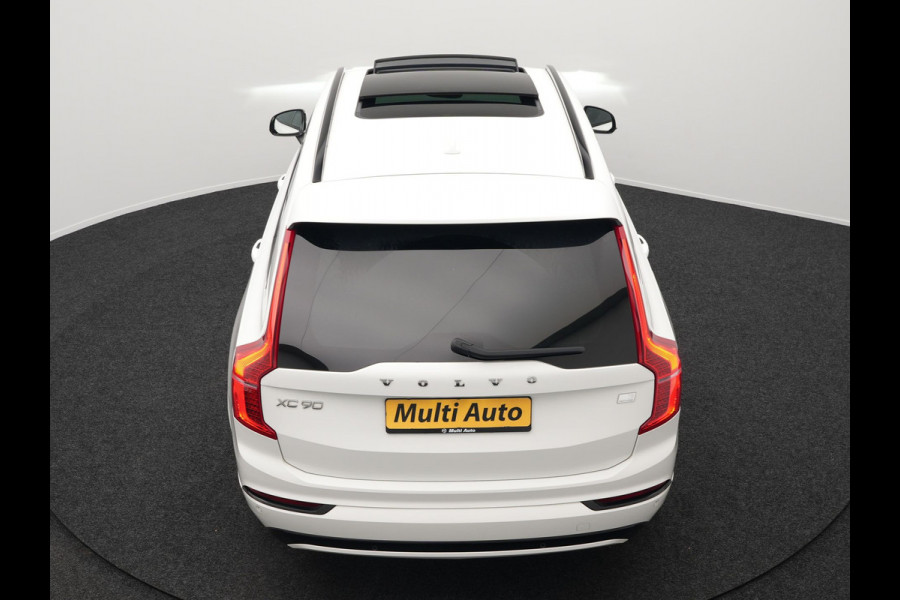 Volvo XC90 T8 Recharge AWD R-Design Plug In Hybrid 456pk 7 Persoons Long Range Dealer O.H. INCL BTW PHEV | Panodak | Alcantara Sportstoelen Memory | Adaptive Cruise | Harman Kardon | Pilot Assist | Head Up | 360 Camera | L.M. 20" | Apple Carplay | Navigatie | DAB |