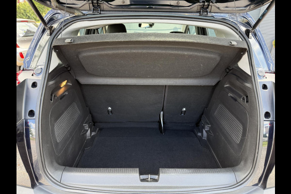 Opel Crossland X 1.2 Turbo Edition 2e Eigenaar,Navi,Camera,6 Bak,Airco,Cruise,110pk,Lm velgen,Apk tot 06-2026
