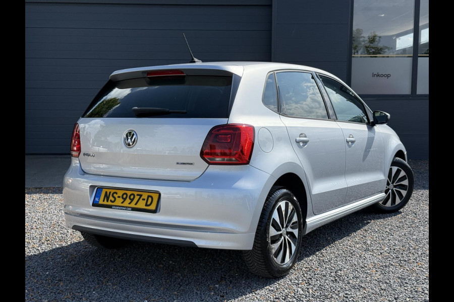 Volkswagen Polo 1.0 BlueMotion Edition Navi,Airco,Cruise,Lm velgen,5 Deurs,Lm velgen,Nieuwe Apk bij Aflevering