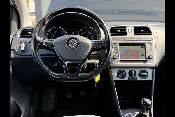Volkswagen Polo 1.0 BlueMotion Edition Navi,Airco,Cruise,Lm velgen,5 Deurs,Lm velgen,Nieuwe Apk bij Aflevering