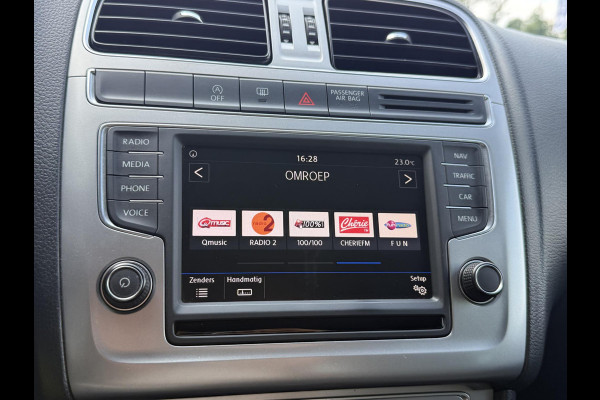 Volkswagen Polo 1.0 BlueMotion Edition Navi,Airco,Cruise,Lm velgen,5 Deurs,Lm velgen,Nieuwe Apk bij Aflevering