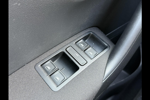 Volkswagen Polo 1.0 BlueMotion Edition Navi,Airco,Cruise,Lm velgen,5 Deurs,Lm velgen,Nieuwe Apk bij Aflevering