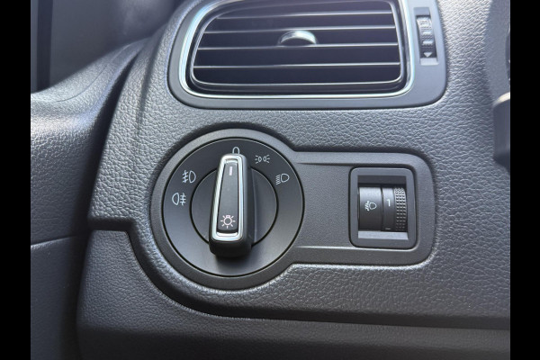Volkswagen Polo 1.0 BlueMotion Edition Navi,Airco,Cruise,Lm velgen,5 Deurs,Lm velgen,Nieuwe Apk bij Aflevering