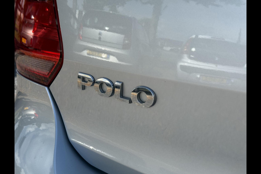 Volkswagen Polo 1.0 BlueMotion Edition Navi,Airco,Cruise,Lm velgen,5 Deurs,Lm velgen,Nieuwe Apk bij Aflevering
