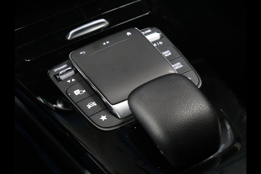 Mercedes-Benz CLA-Klasse Shooting Brake 180 Business Solution Luxury [CAMERA, SFEERVERLICHTING, LEDER, STOELVERWARMING, ELEKTRISCHE ACHTERKLEP, NIEUWSTAAT]