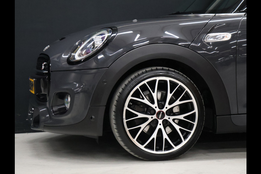 MINI Mini 2.0 Cooper S Knightsbridge Edition John Cooper Works [SCHUIFDAK, APPLE CARPLAY/ANDROID, HARMAN/KARDON, JCW STUURWIEL, STOELVERWARMING, NIEUWSTAAT]