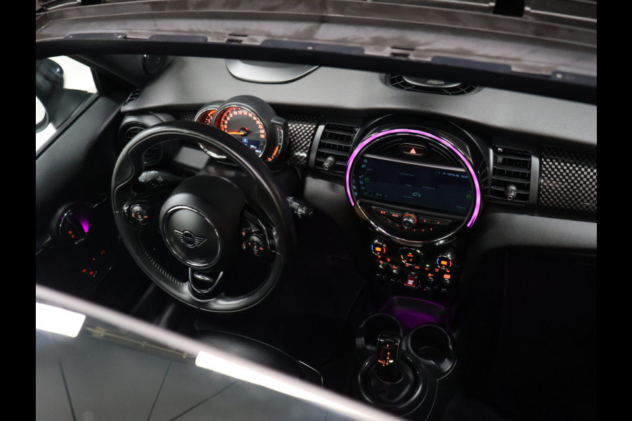 MINI Mini 2.0 Cooper S Knightsbridge Edition John Cooper Works [SCHUIFDAK, APPLE CARPLAY/ANDROID, HARMAN/KARDON, JCW STUURWIEL, STOELVERWARMING, NIEUWSTAAT]