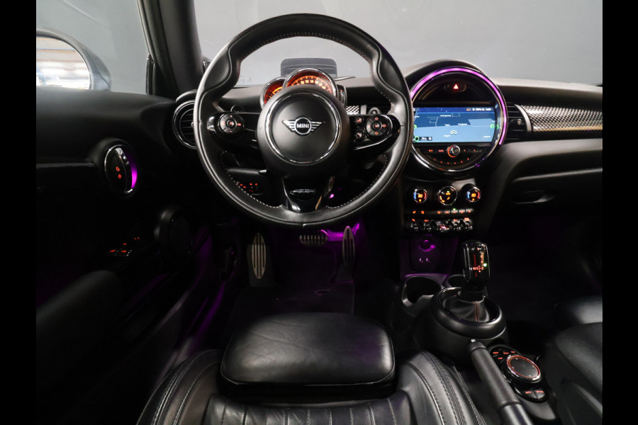 MINI Mini 2.0 Cooper S Knightsbridge Edition John Cooper Works [SCHUIFDAK, APPLE CARPLAY/ANDROID, HARMAN/KARDON, JCW STUURWIEL, STOELVERWARMING, NIEUWSTAAT]