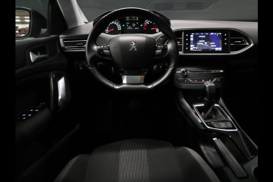 Peugeot 308 1.2 PureTech Style [PANORAMA DAK, CRUISE CONTROL, BLUETOOTH, PARKEERSENSOR, LICHTMETALEN VELG, NIEUWSTAAT]