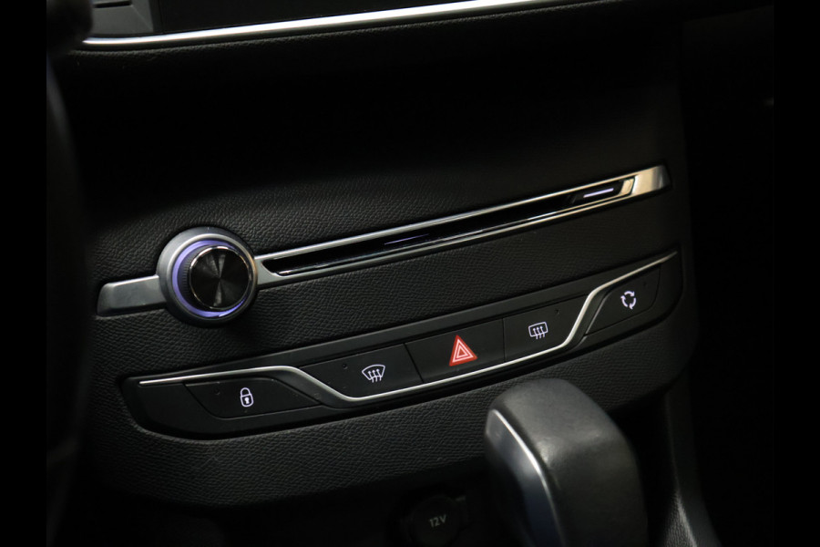 Peugeot 308 1.2 PureTech Style [PANORAMA DAK, CRUISE CONTROL, BLUETOOTH, PARKEERSENSOR, LICHTMETALEN VELG, NIEUWSTAAT]